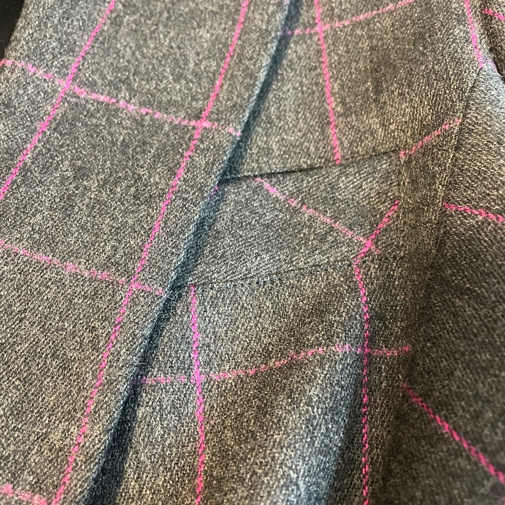 Grey with pink checked blazer - Picture 3 of 4